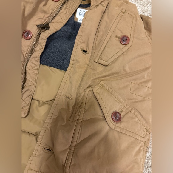 GAP Fur-trim snorkel jacket - Picture 7 of 7